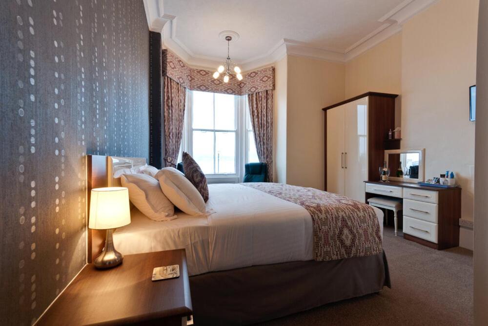 Lauriston & Lawton Court Hotel Λαντούντνο Εξωτερικό φωτογραφία