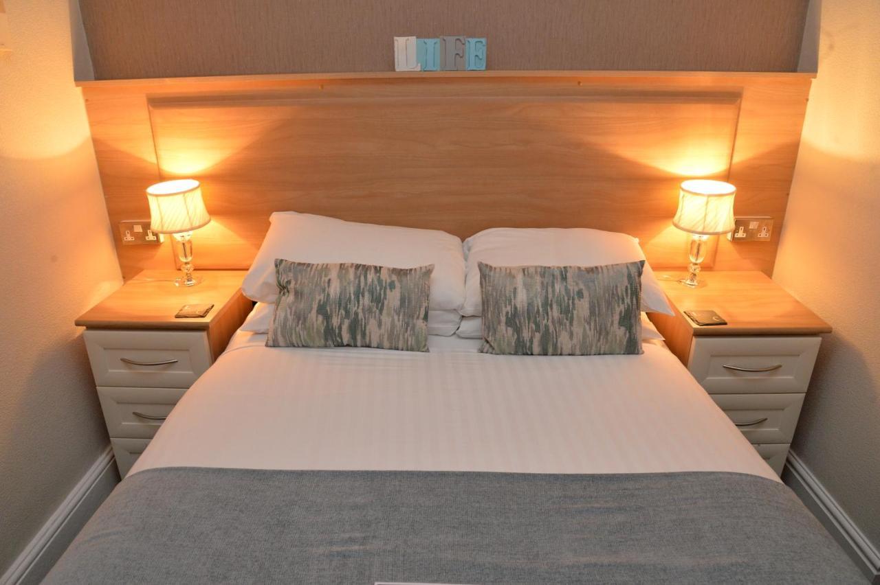 Lauriston & Lawton Court Hotel Λαντούντνο Εξωτερικό φωτογραφία